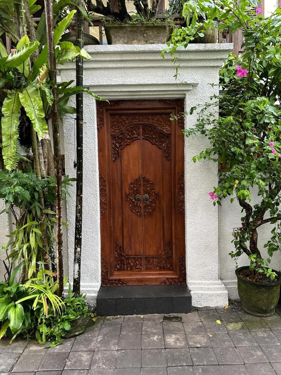 Mai Malu Apartamento Pulukan Exterior foto